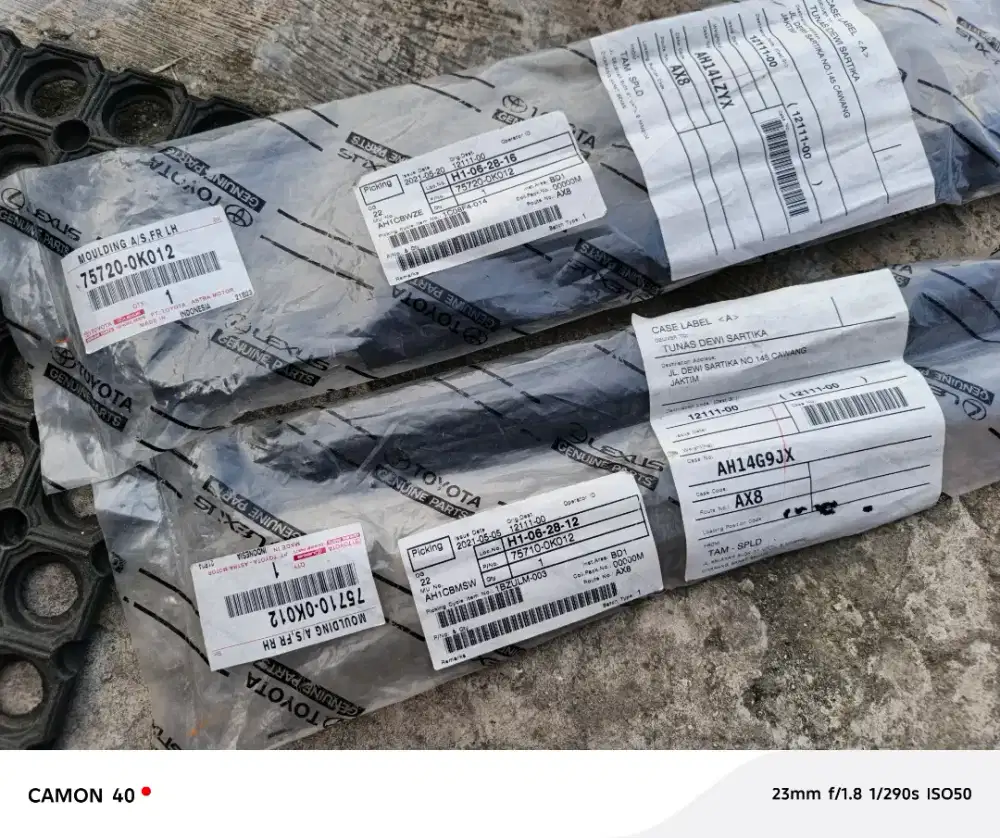 KARET KACA INNOVA BARONG DEPAN KANAN KIRI