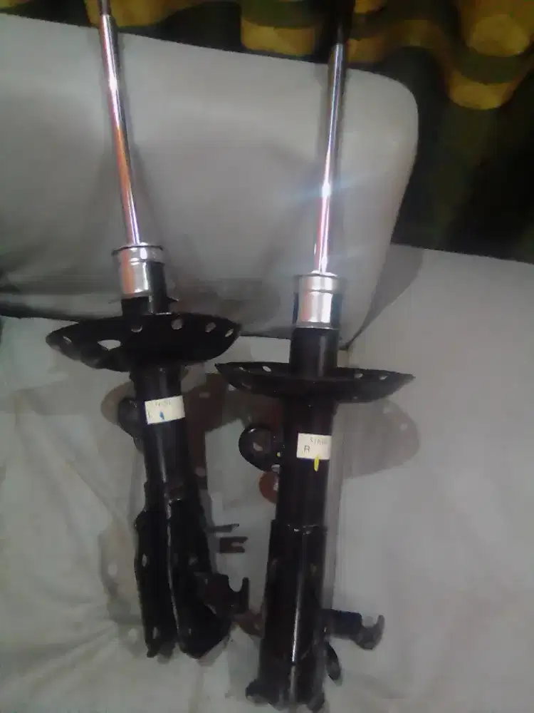 Shock Original Cabutan Brio/Mobilio