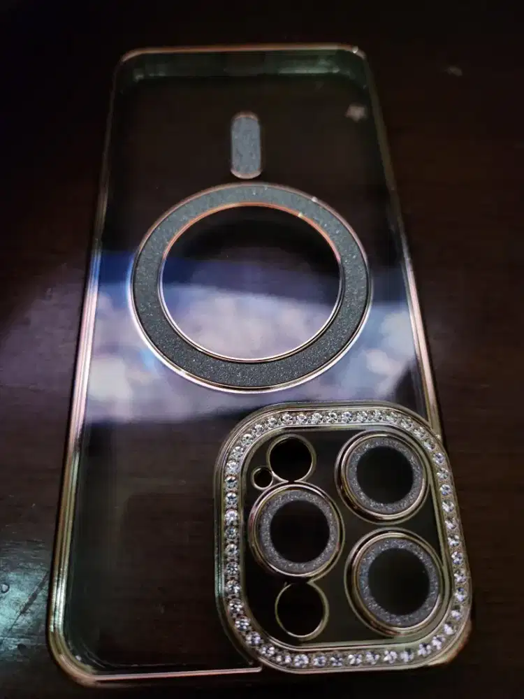 Casing iphone16 pro max beige