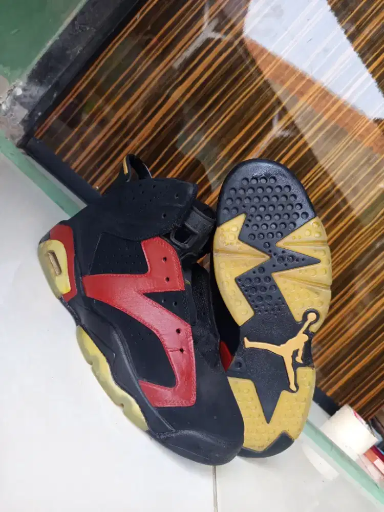 Jordan retro 6 size 41