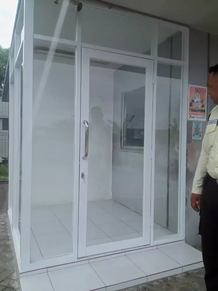 JASA PEMBUATAN KUSEN ALUMUNIUM