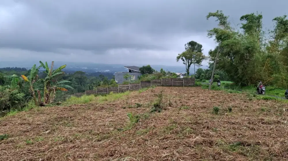 Tanah untuk villa+rumah sangat strategis view lepas ke gunung+kota