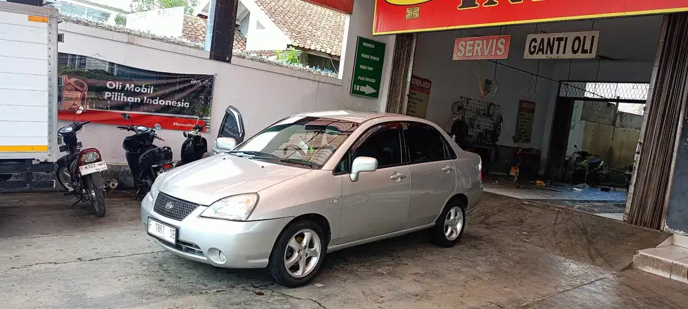 Suzuki Baleno next-G 2003 Bensin