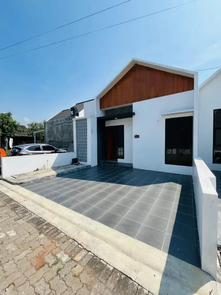 Murah dijual rumah baru siap huni tlogomulyo BPD III woltermongonsidi