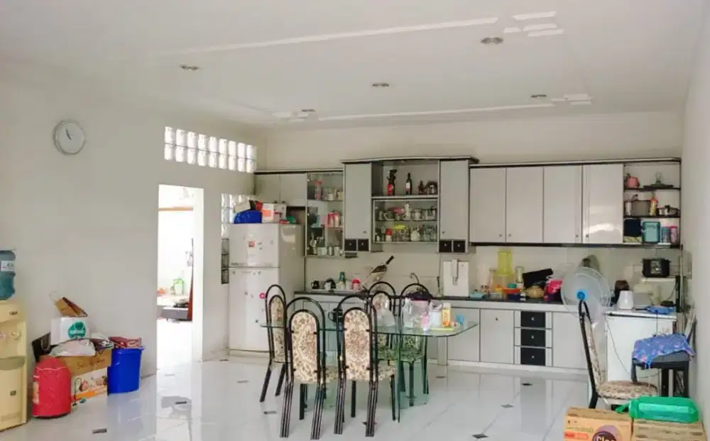 Murah banget dijual rumah mewah beringin sekayu semarang tengah