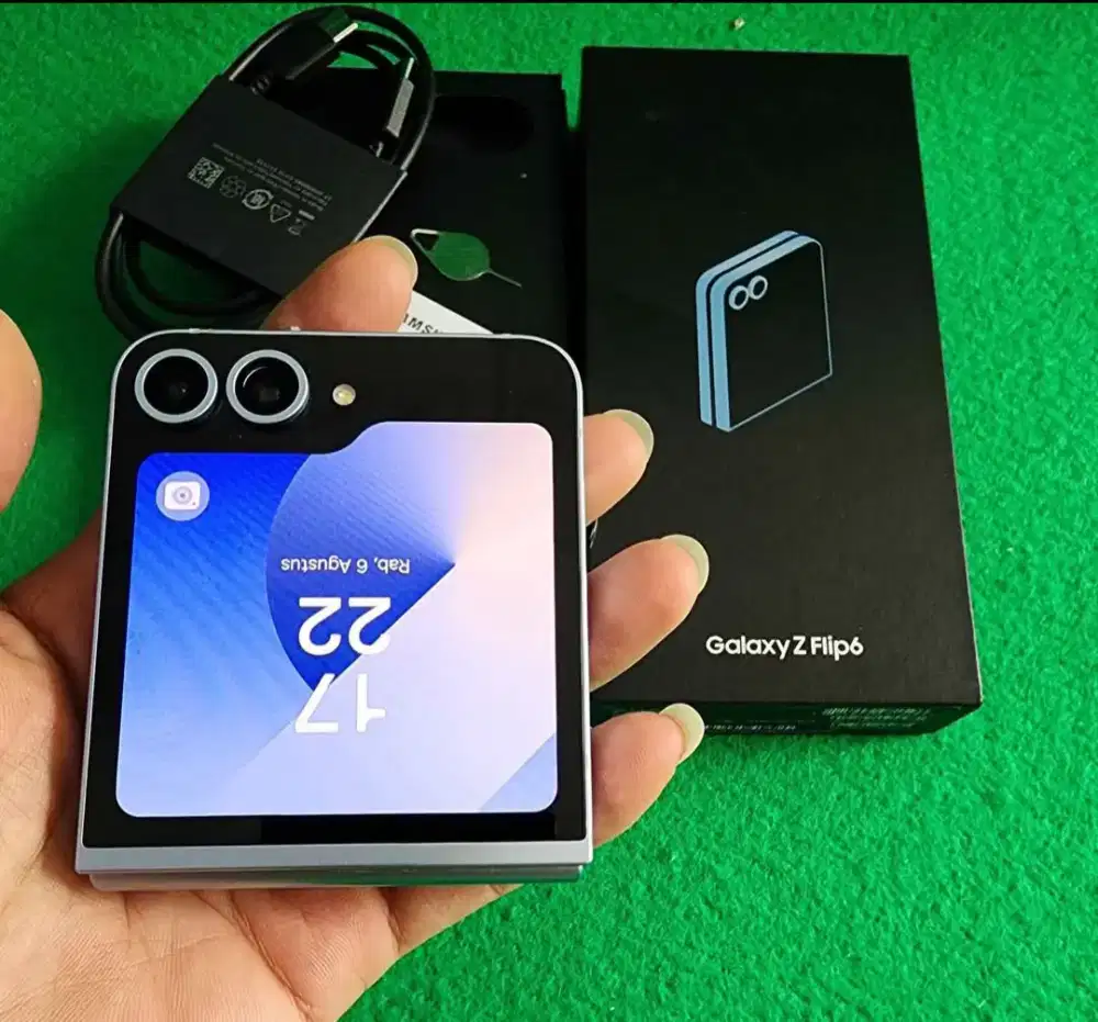 SAMSUNG Z FLIP 6  RAM 12/512 GB ORIGINAL SEIN NORMAL