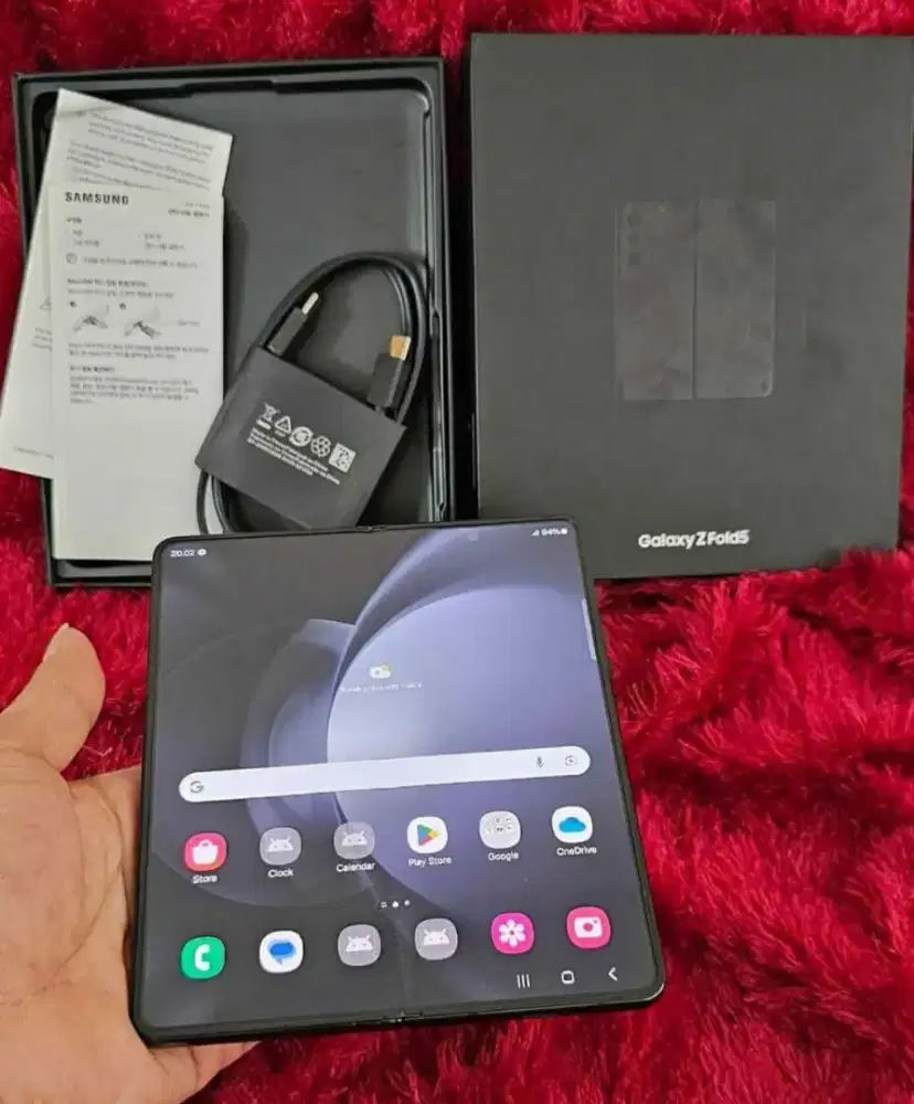 SAMSUNG Z FOLD 5 RAM 12/512 GB ORIGINAL SEIN NORMAL