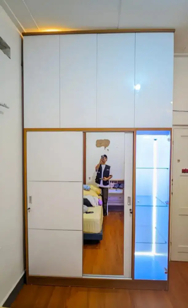 Lemari Pakaian Custom