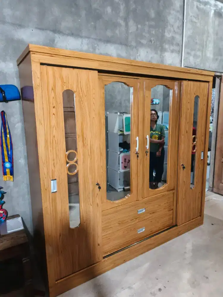 Lemari Pakaian Minimalis Murah / Lemari Pakaian Anak