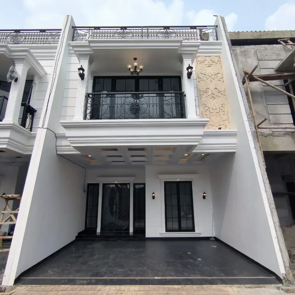 Rumah Classic Modern Dekat Stasiun Lenteng Agung Jagakarsa Jakarta