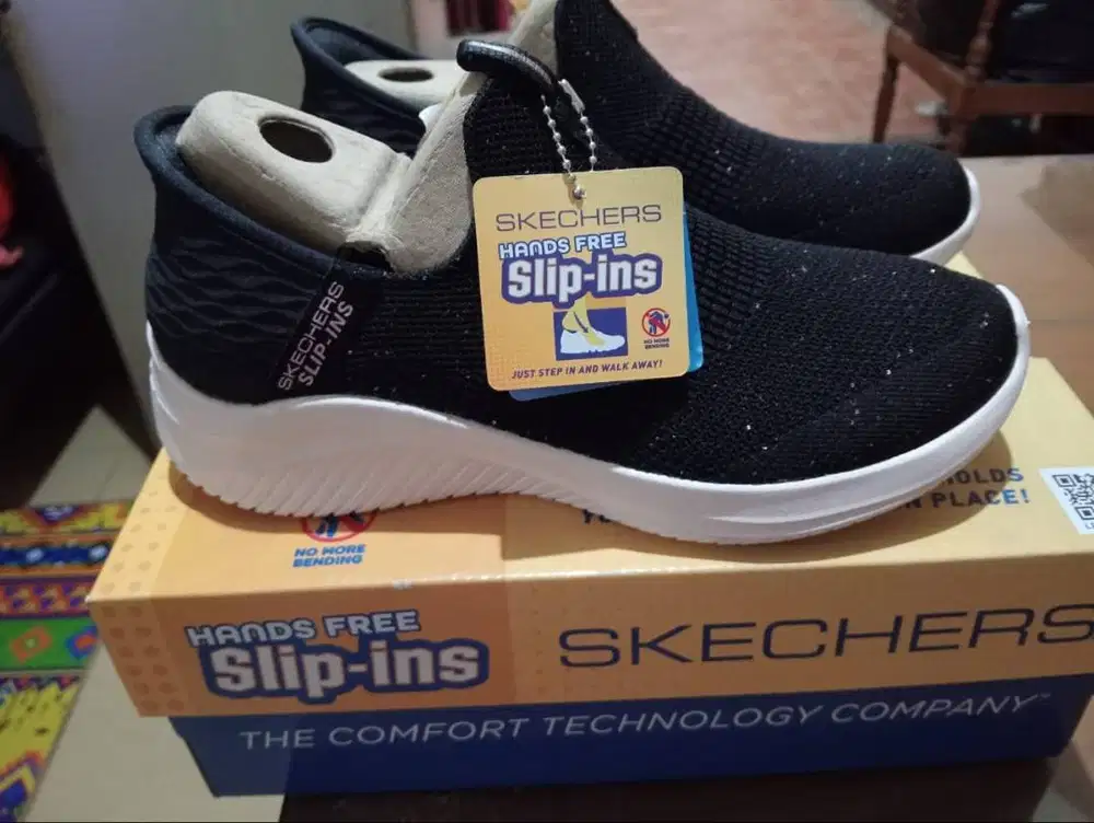 Sepatu Skechers Ultra Flex 3.0 Shiny Night (Second)