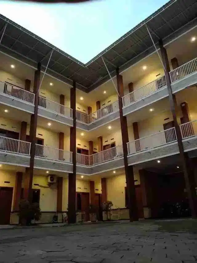 Dijual Guesthouse + Kost Eksklusif Malang – Lokasi Poros Jalan Raya Dinoyo