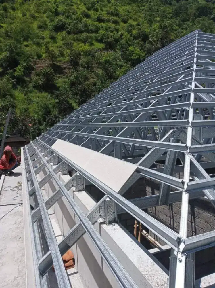 Tukang specialis baja ringan pasang atap rumah canopy plafon gypsum