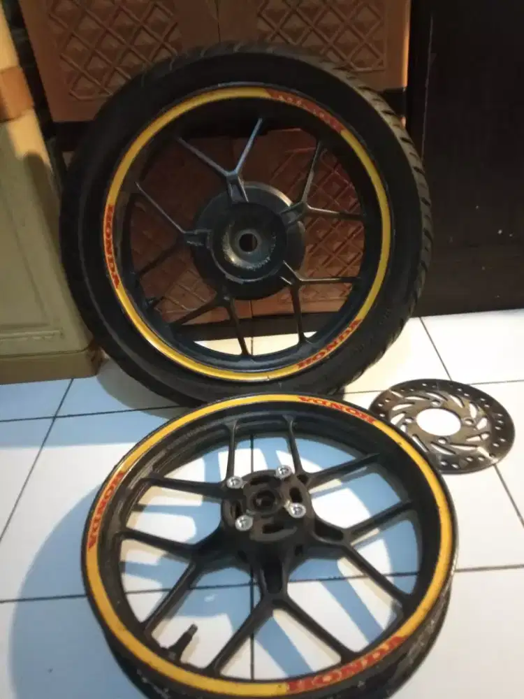 Jual pelek vario