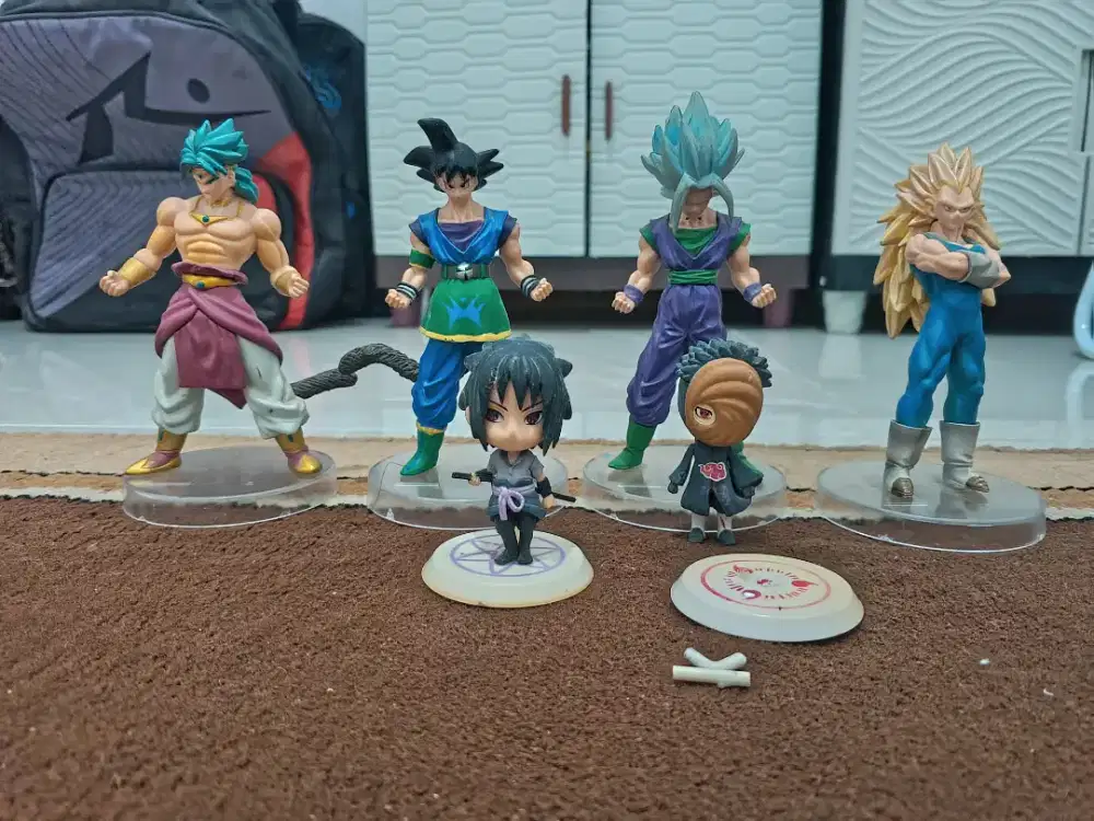 Borongan action figure