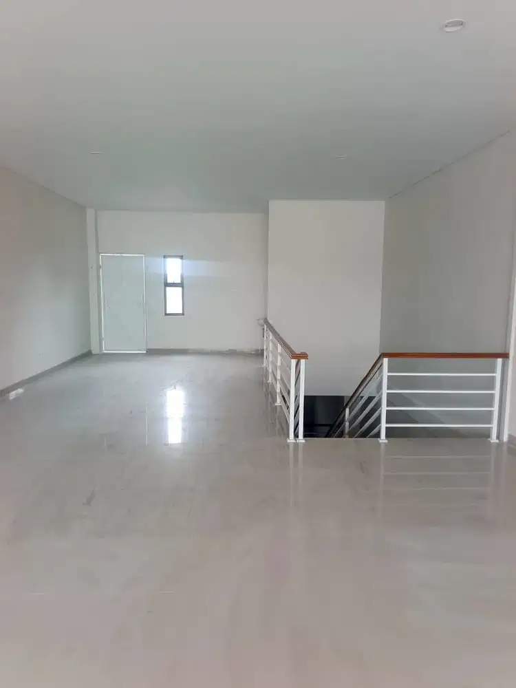 Disewakan Gudang  unit baru di kawasan Bizpark Pulo Gadung