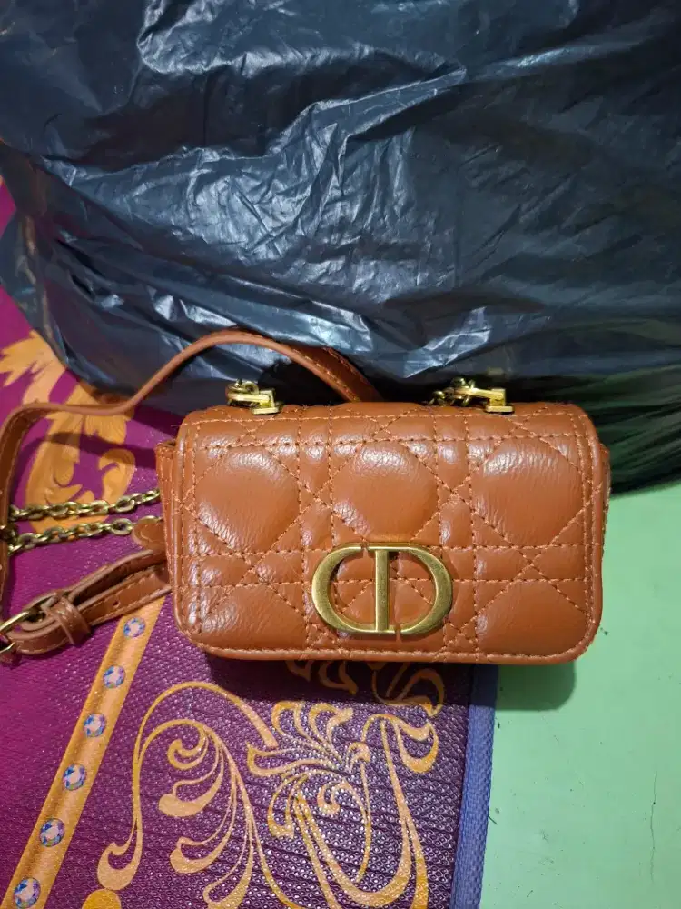 Tas sling mini dior