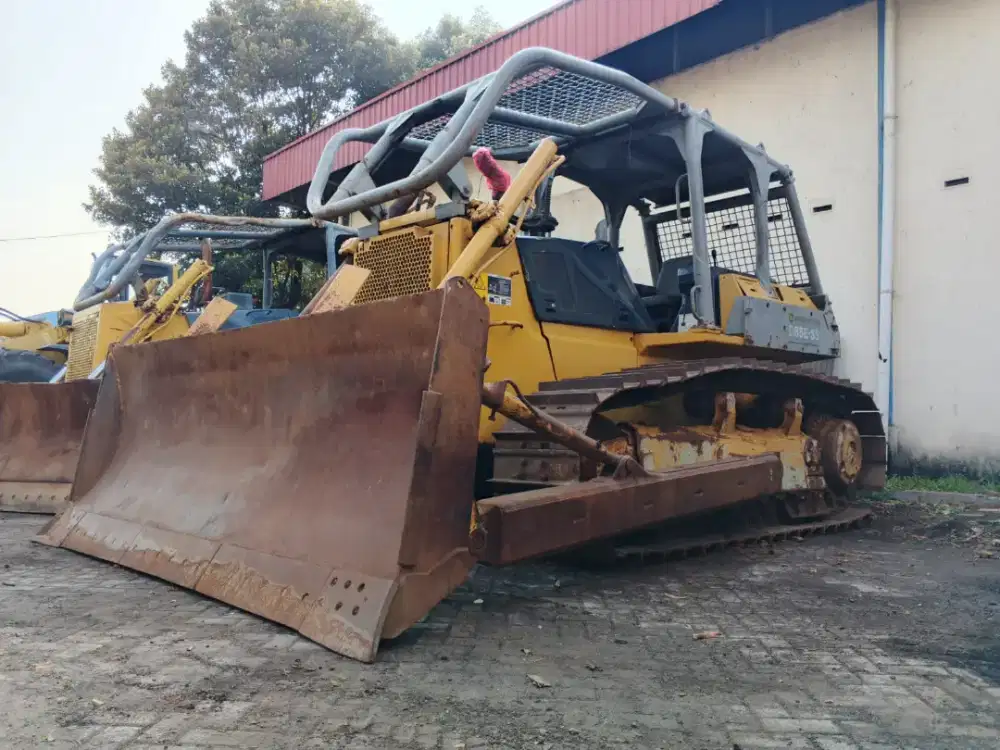 Bulldozer / Dozer Komatsu D-85E-SS-2
