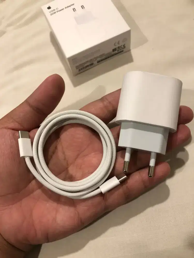 Charger iPhone 15 C to C
