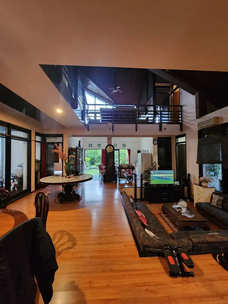 Dijual Rumah Cantik Zona Komersial Kupang Indah Surabaya Barat