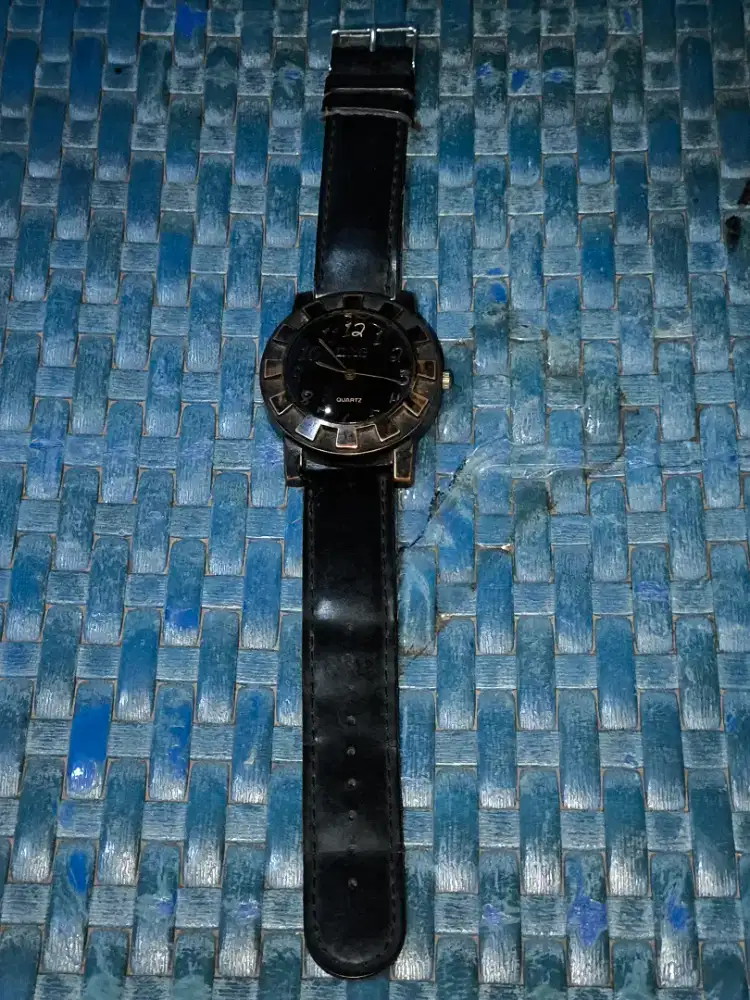 Jam Tangan D&G Hitam