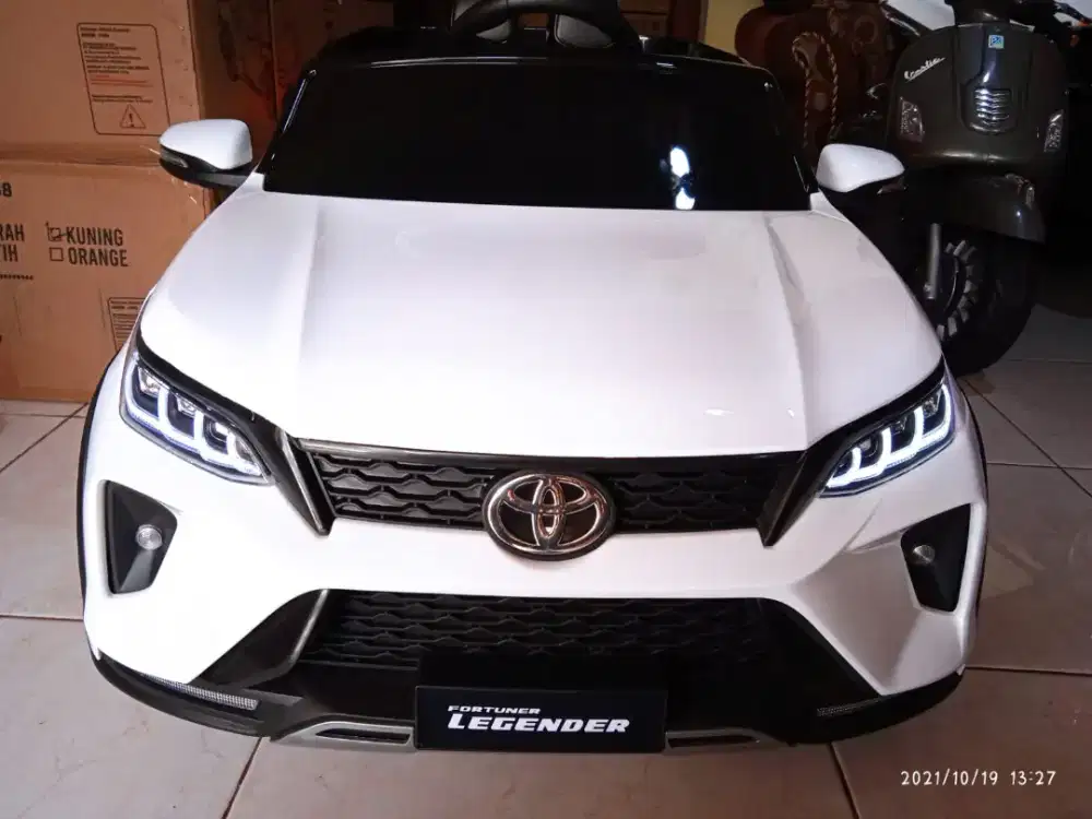Mobil Aki Remote Anak Fortuner