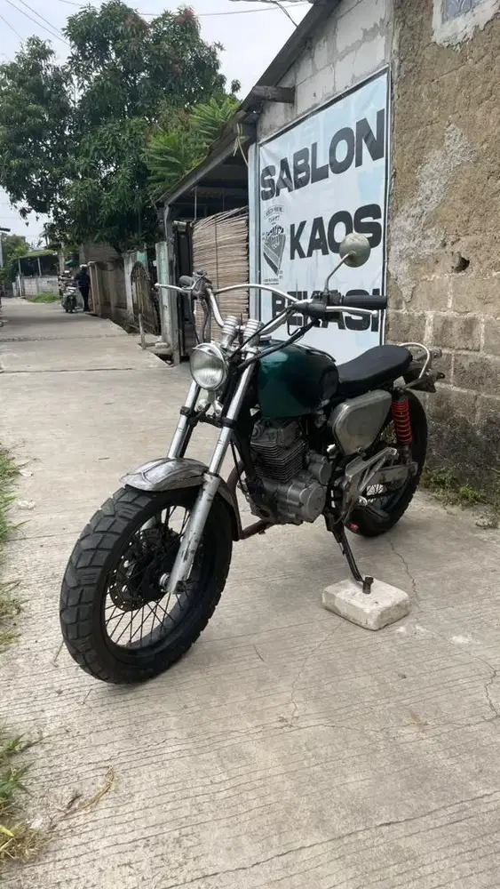 Honda britis custome