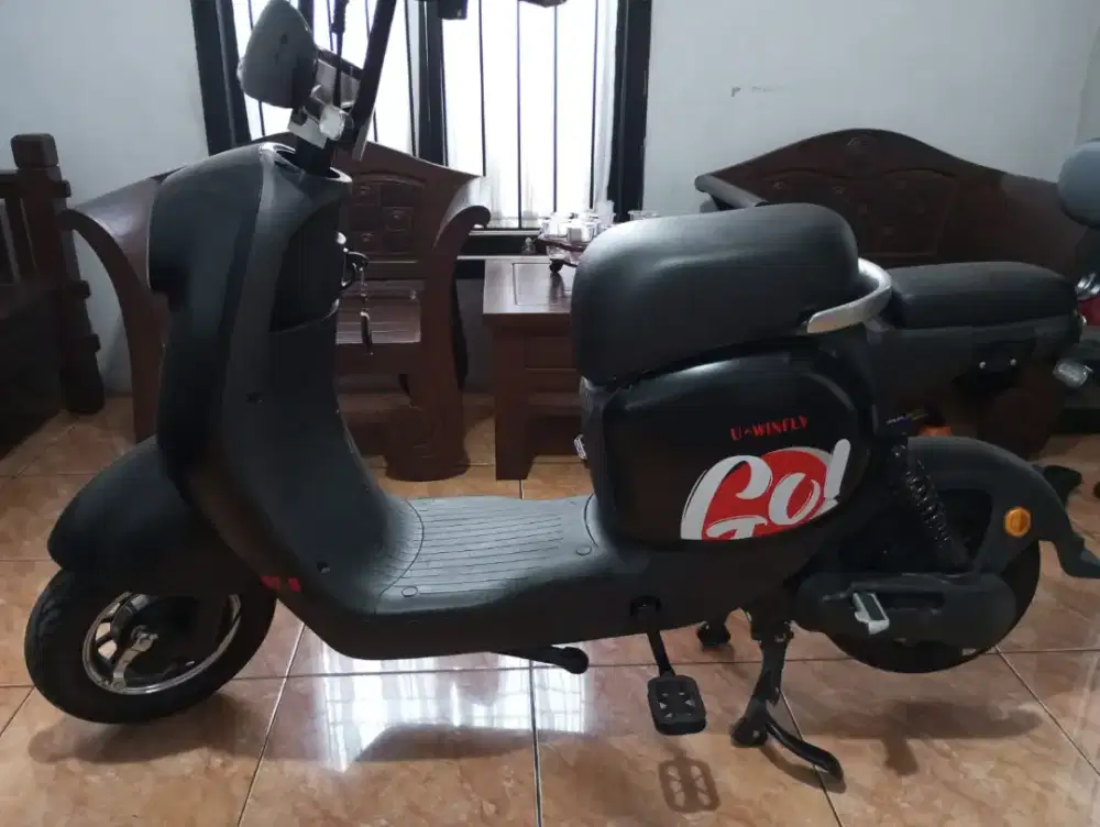 Sepeda listrik Uwinfly msh gress