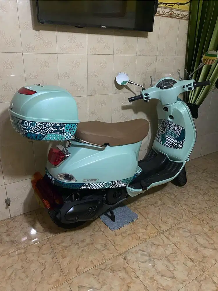 VESPA BATIK LIMITED EDITION ODO 667 SIMPANAN