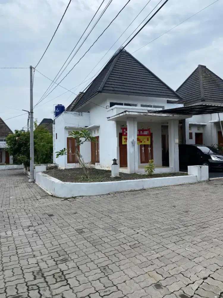 Di Sewakan Rumah Sudah furnished Dalam Perumahan Barat Polres sleman