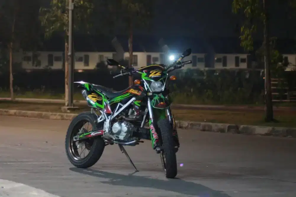 Jual motor klx tahun 2017