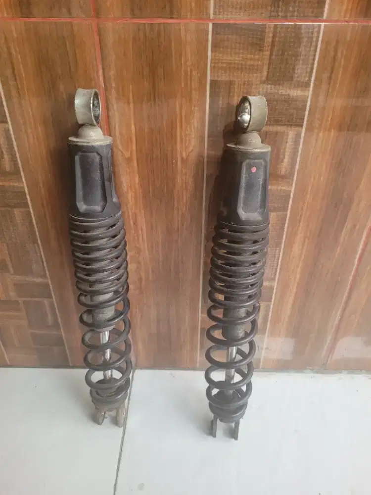 Shock ori bawaan nmax old mati