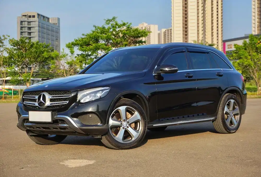 Mercedes Benz GLC250  4MATIC Exclusive Line CKD 2017