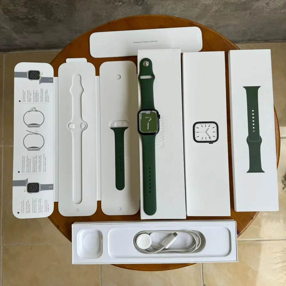 Apple Watch Series 7 45Mm Green Clover Sport Band GPS Fullset Mulus