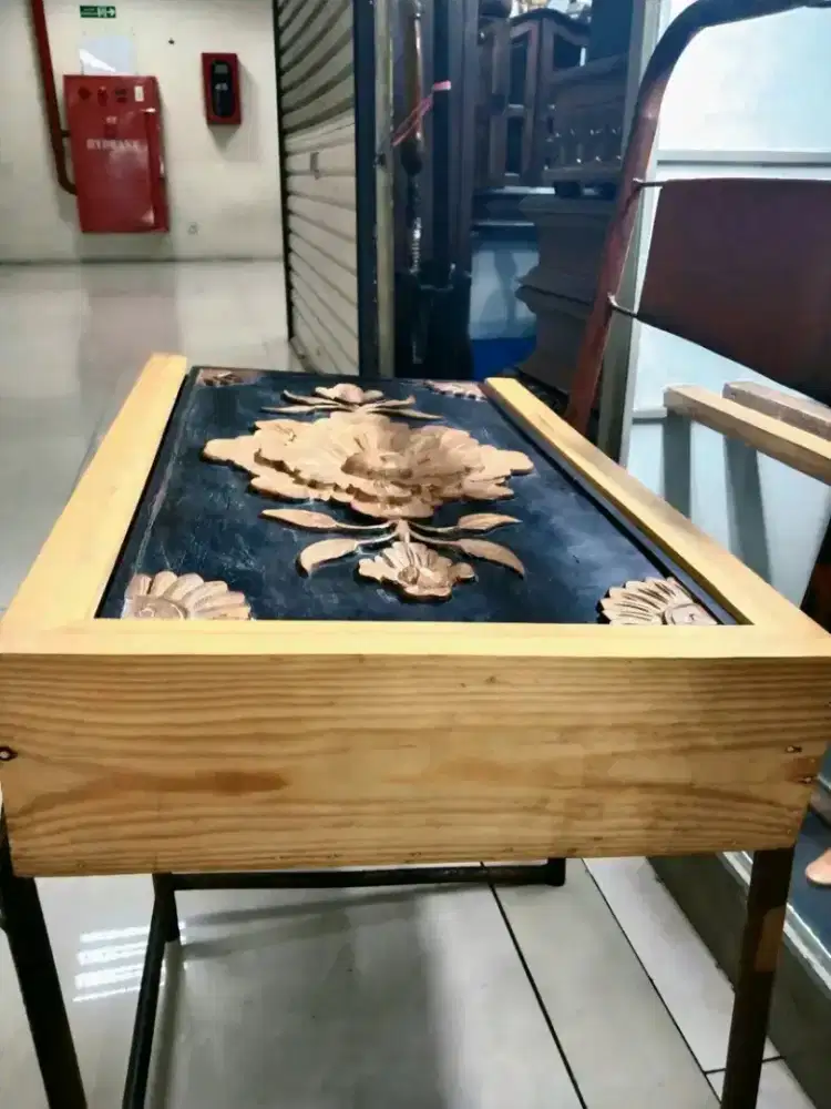 Peti kayu Pusaka / KERIS model Slorok di Jakarta