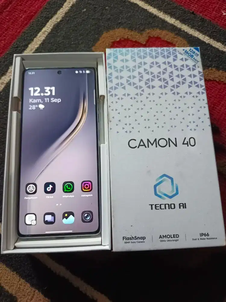 Tecno Camon 40 4G