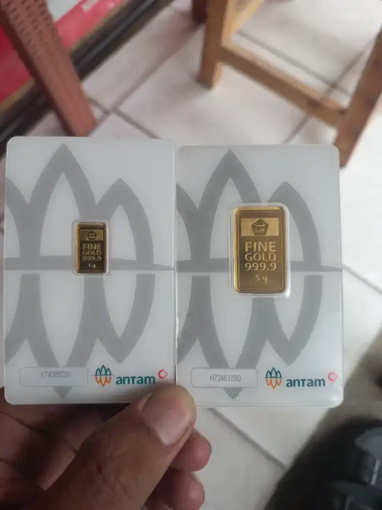 Terima jual kembali emas antam