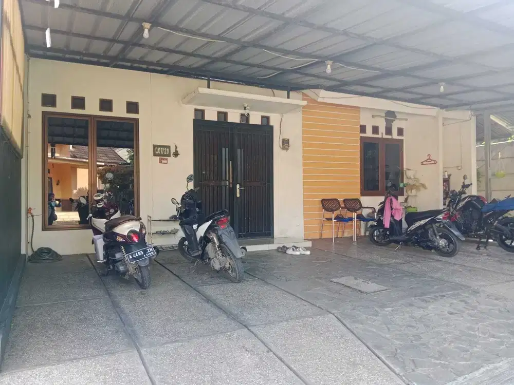 Rumah 2 lt full furnished (mengantong) di Taman, CITRA RAYA Tangerang