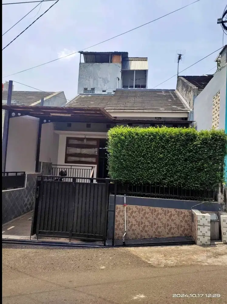 RUMAH MURAH DALAM KOMPLEK DEKAT SPORT JABAR ARCAMANIK