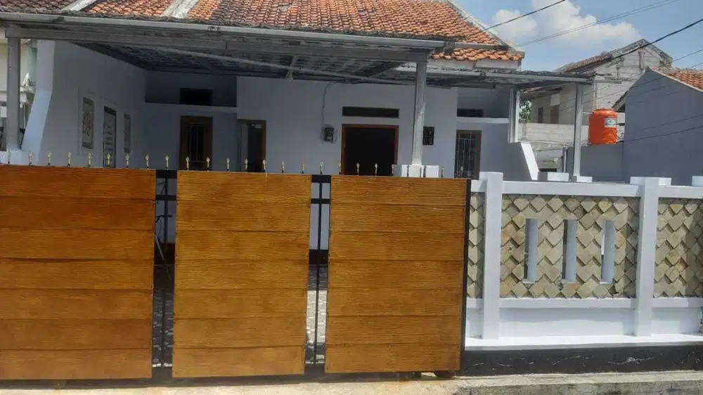 RUMAH MURAH DALAM KOMPLEK DI DEKAT BUNDERAN SUCI GARUT