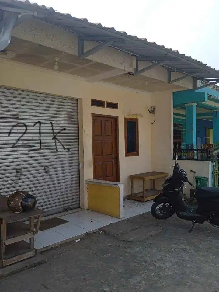 Dijual Rumah Kios Pinggir Jalan