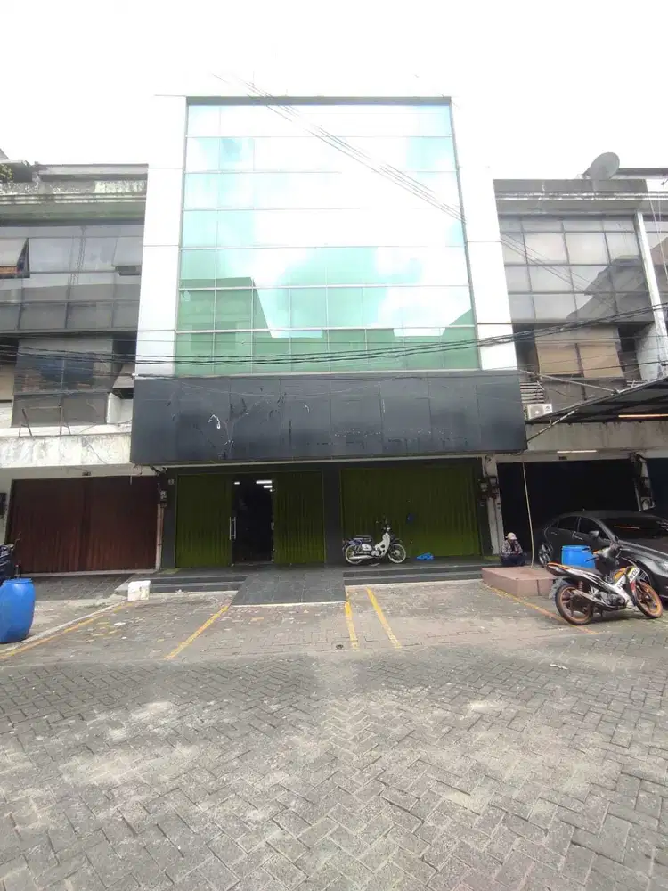 Cepat, Dijual Ruko di Komplek Perkantoran Roxy Mas 4 Lantai