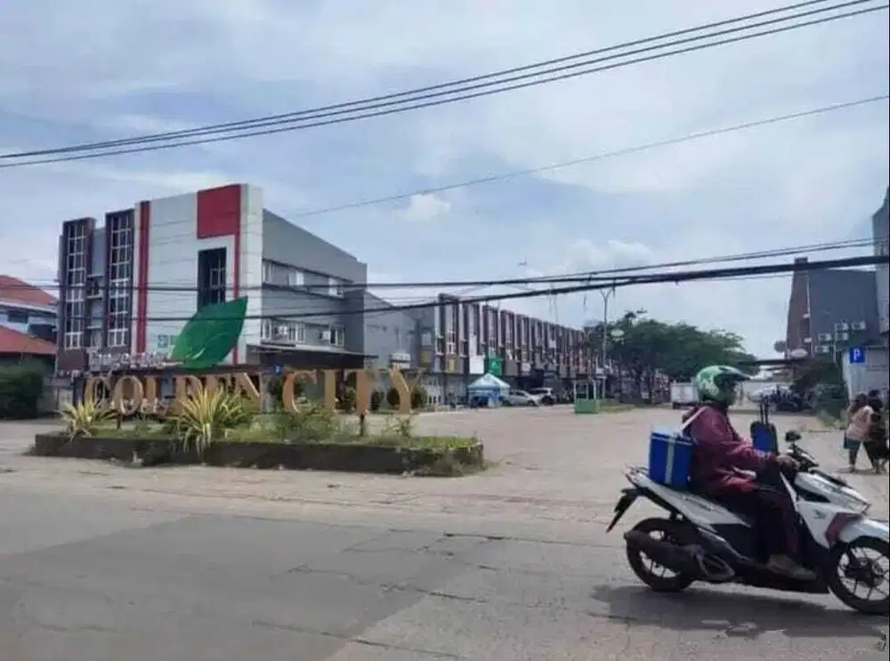 LUAS 84 METER GOLDEN CITY SEPATAN