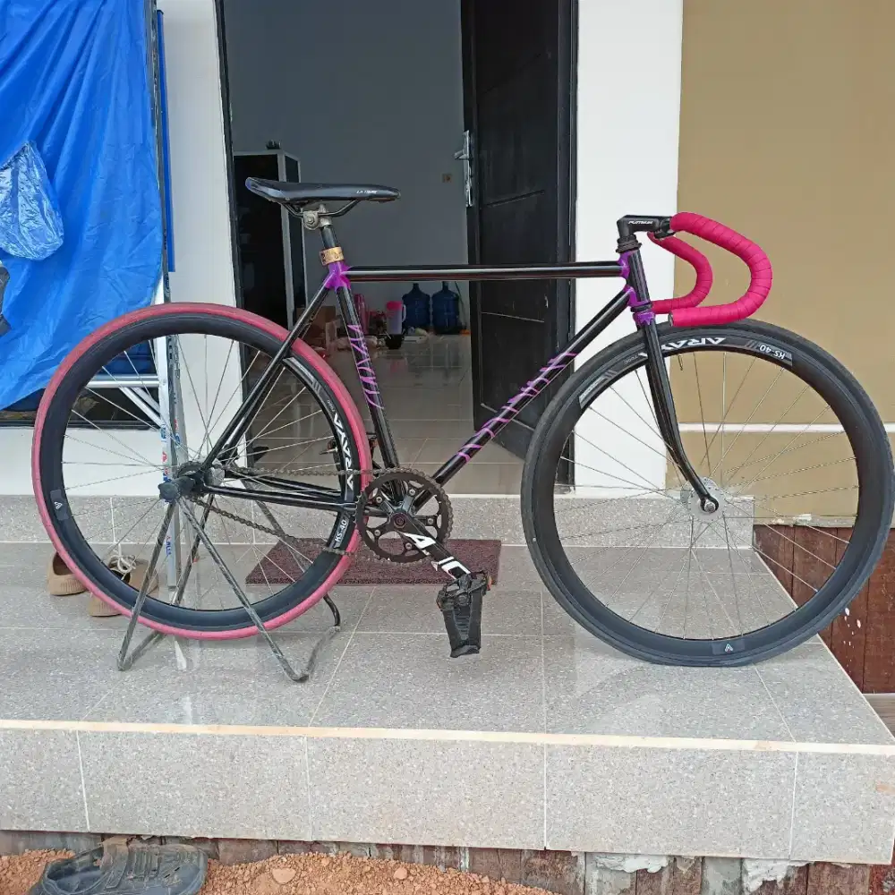 Dijual Fixie Model Hong Yubin V2