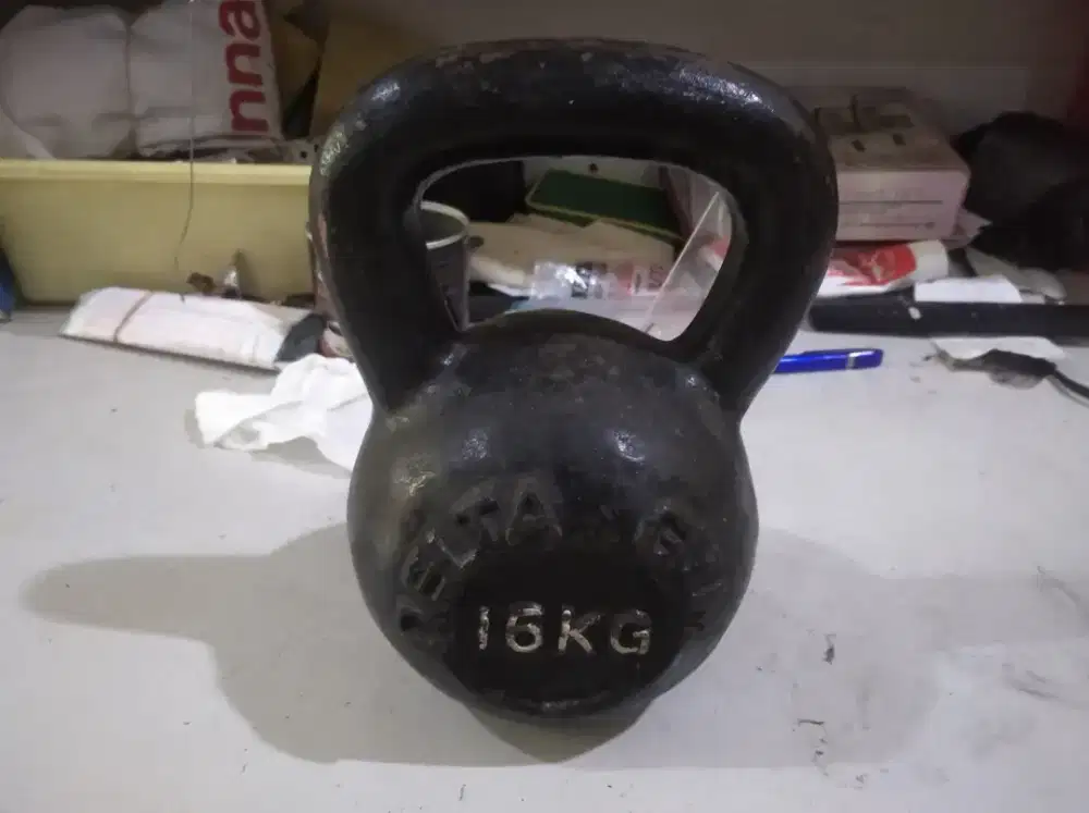 Kettlebell 16 kg bukan barbel dumbel