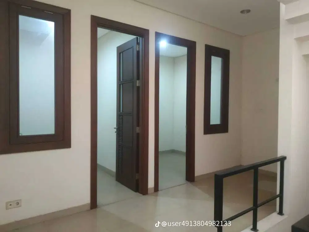 Dijual Rumah Mewah Di Pondok Indah Jakarta Lokasi Dekat Strategis