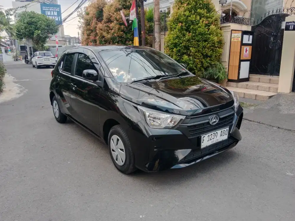 Daihatsu Ayla M 1.0 Manual