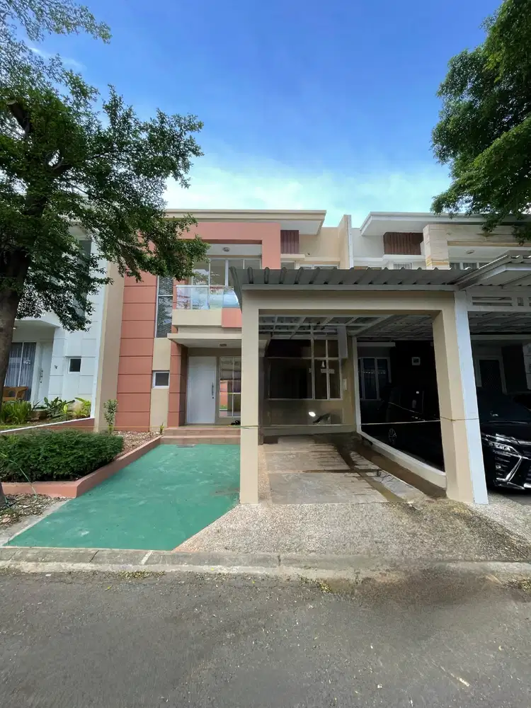 RUMAH DALAM CLUSTER AREA LEBAK BULUS TERDEPAN