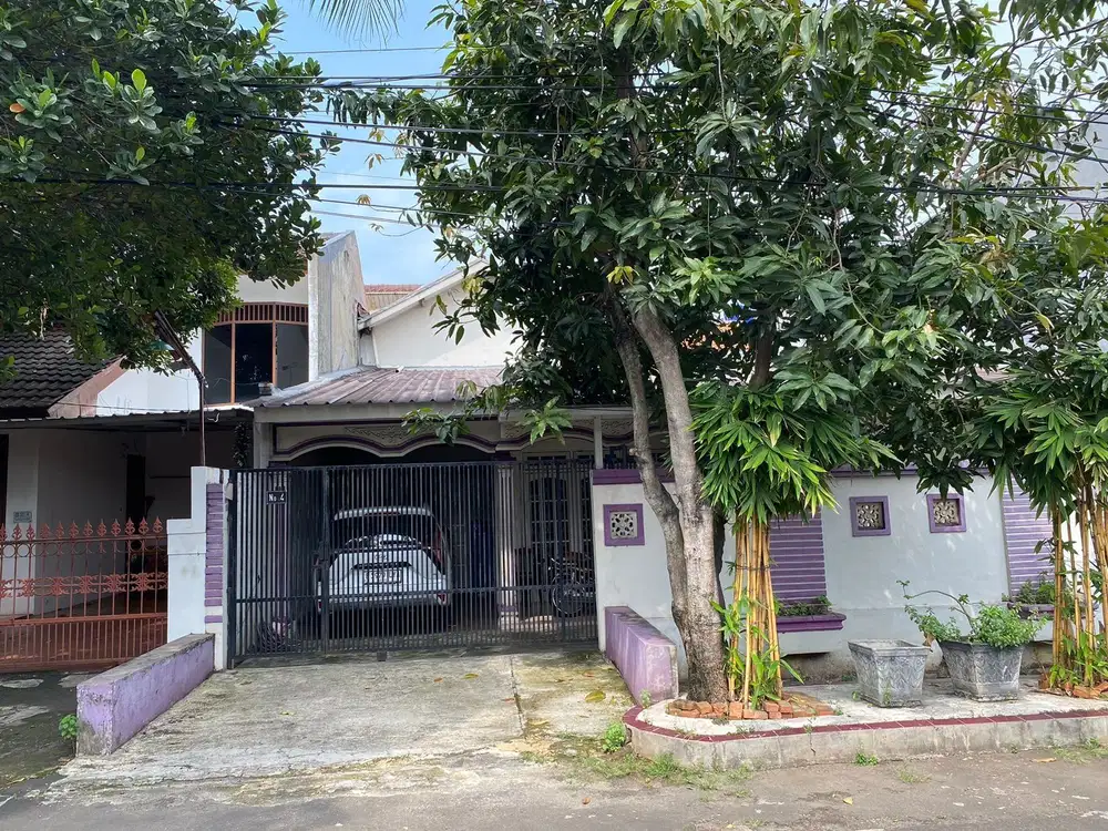 Rumah di Komp Larangan Indah, Tangerang