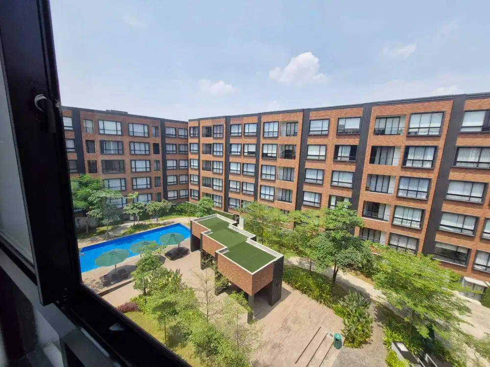 TERMURAH 3 BR LLOYD ALAM SUTERA LOW RISE APARTMEN VIEW POOL BSA KPA